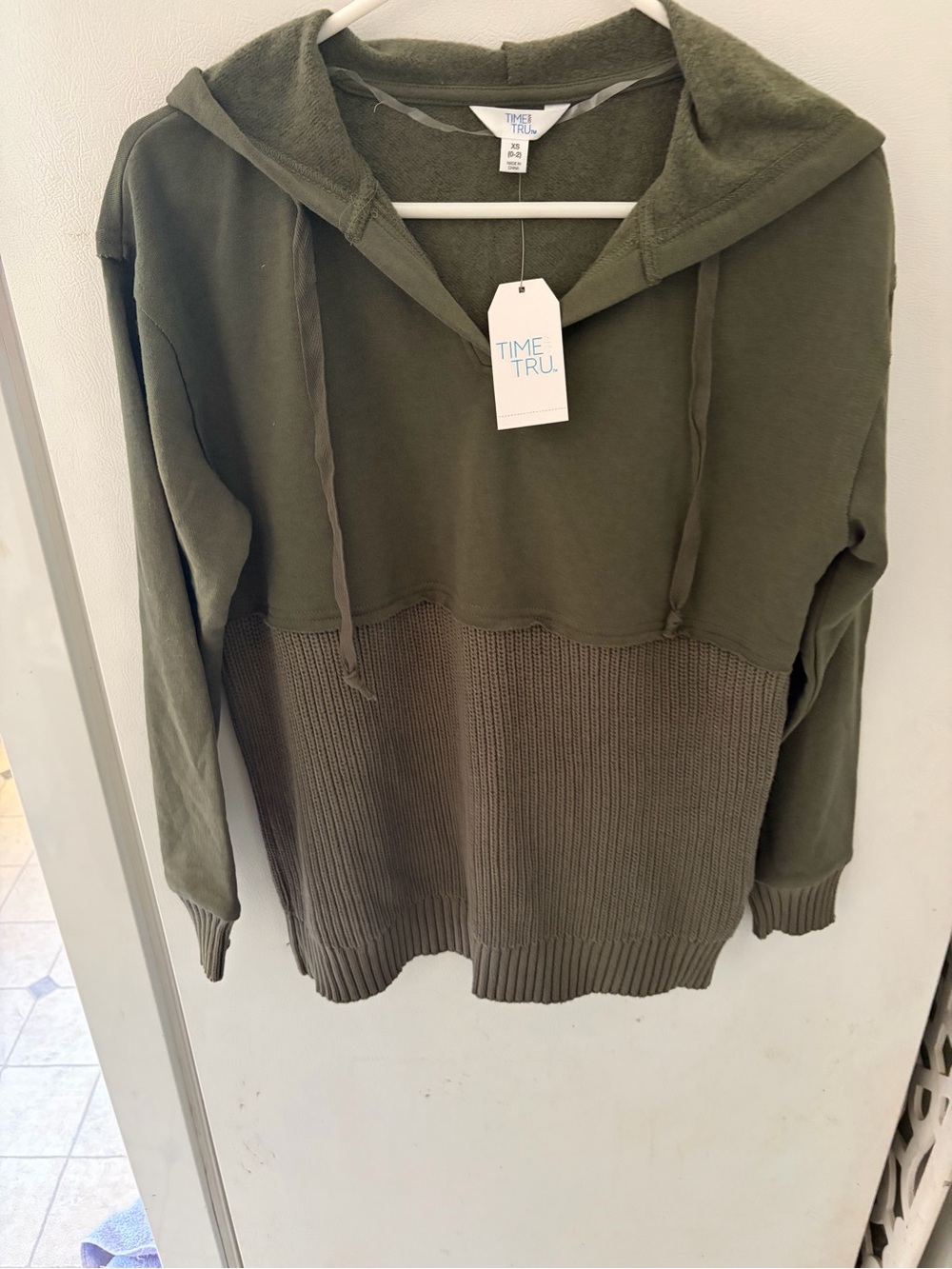 Time and Tru Olive Hooded Knit Pullover Sweater